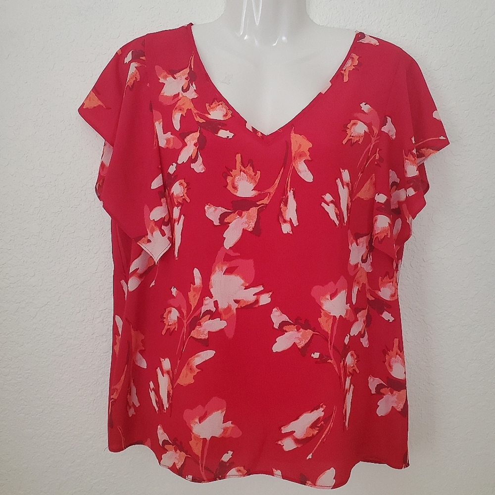 HALSTON Fun Floral Flutter Blouse